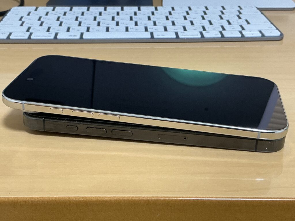 iPhone Air & iPhone 15 Pro